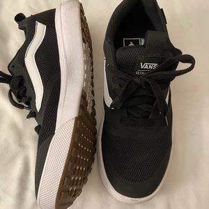 Vans Ultra range.  Women’s 9.5